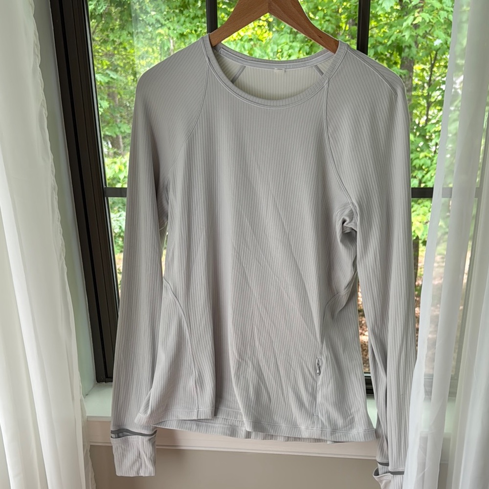 Lululemon ribbed long sleeve top 12